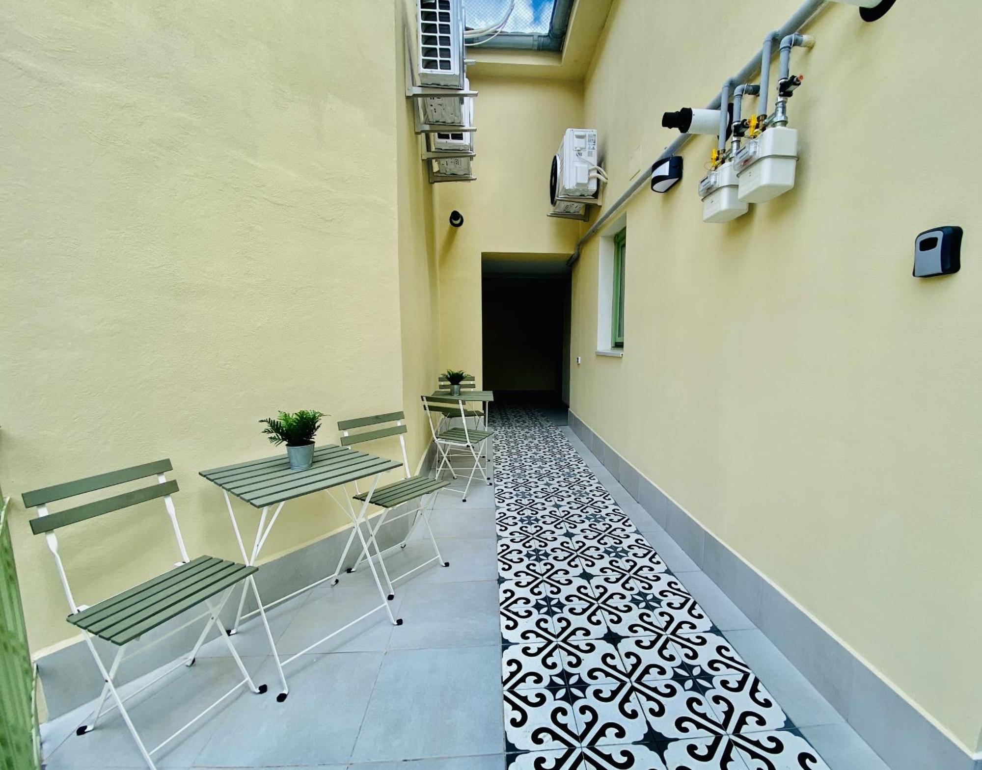 Holiday Apartments Central Timisoara Luaran gambar